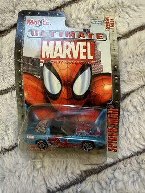 Maisto Marvel Spider-Man Blue Die-Cast Toy Car